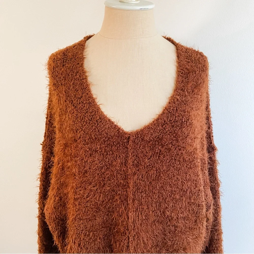 Free People Icing V Neck Pullover Sweater in Mocha Java